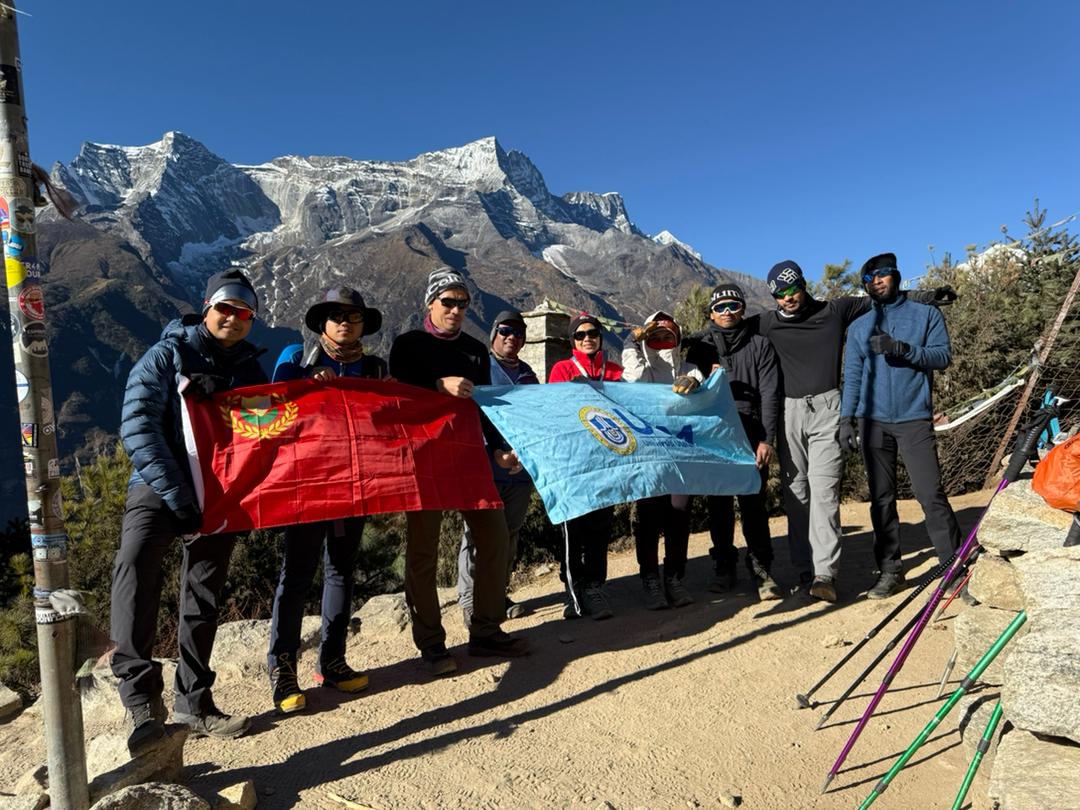 MISI UUM TAWAN EVEREST BASE CAMP SEMPENA 40 TAHUN BERJAYA DILAKSANAKAN